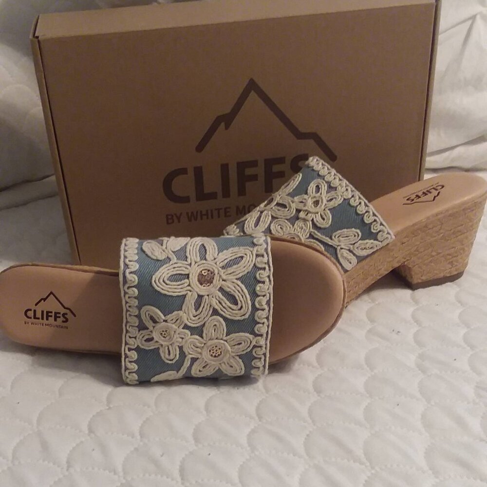 Cliffs White Mountain Biancia Denim Heeled Sandal Womens 6